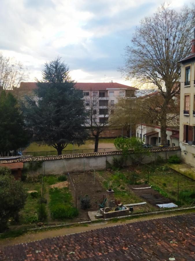 Spacieux Appartement Au Calme 15Min Sud De Lyon Proche Metro Et Gare Confluence Aquarium Gerland Oullins Kültér fotó